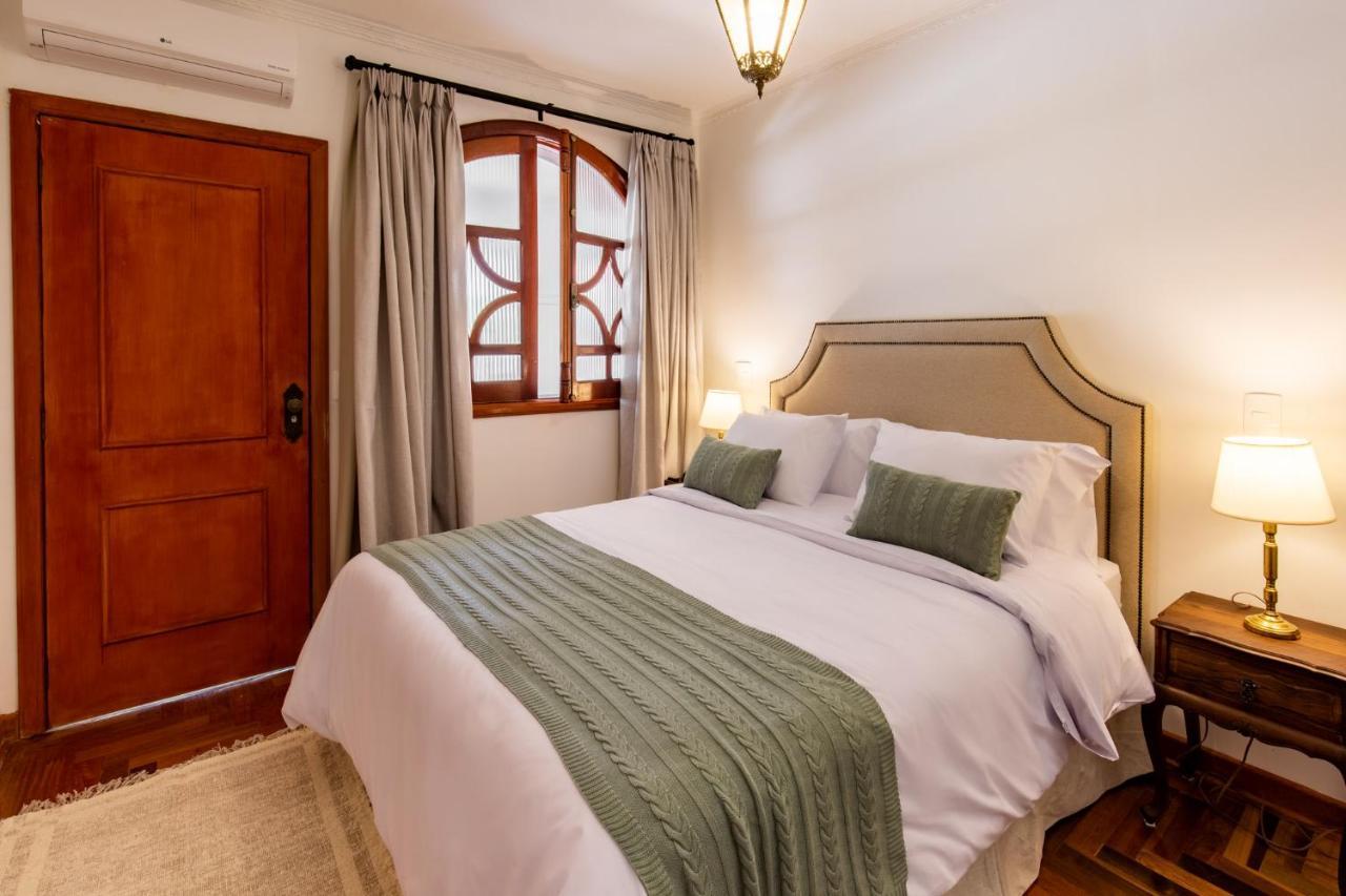 Hotel Alto Dos Pinhais *