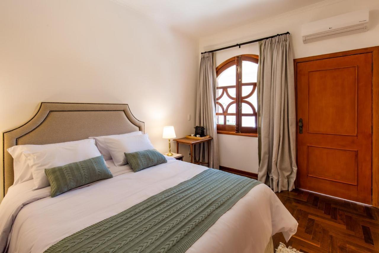 Hotel Alto Dos Pinhais